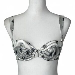 Victoria’s Secret Sexy Little Things Bra